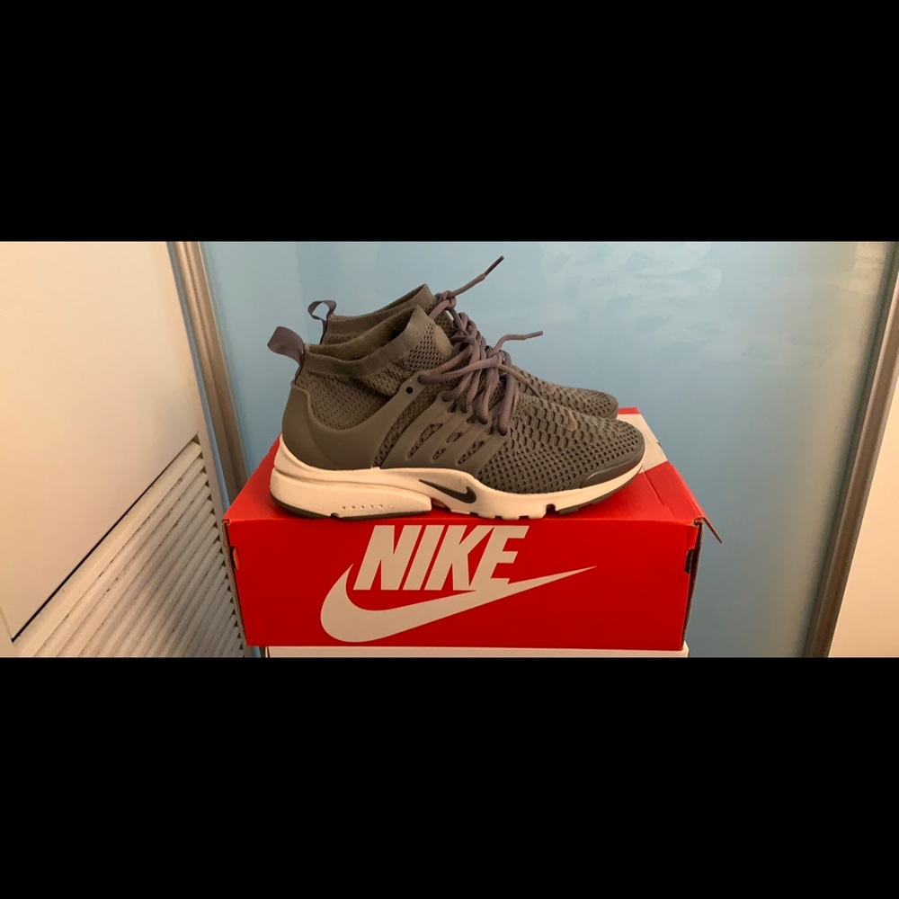 Nike Presto Sneakers